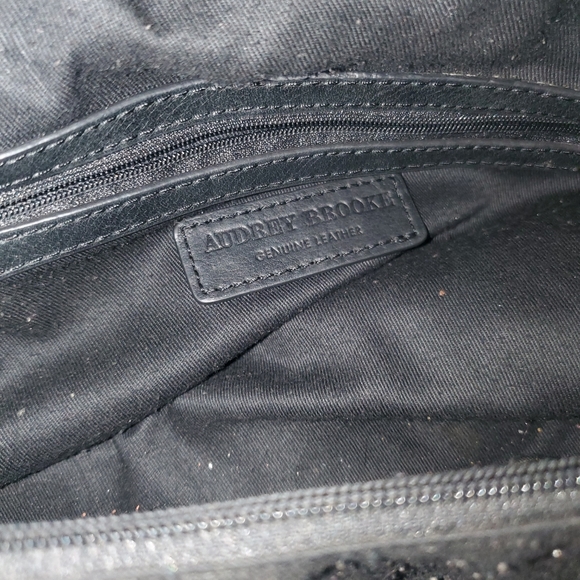 Audrey Brooke Purse - Picture 6 of 12